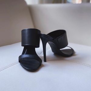 Steve Madden Black Leather Heels